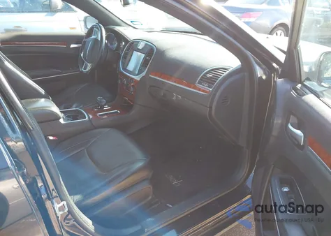 2014 Chrysler 300 из США, поврежденный, VIN 2C3CCAAG8EH343538